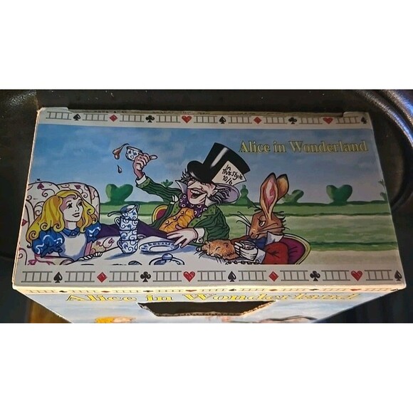 Alice In Wonderland Café Paul Cardew Tea Party Cup & Saucer Set With Box CHIPPED - Picture 7 of 16